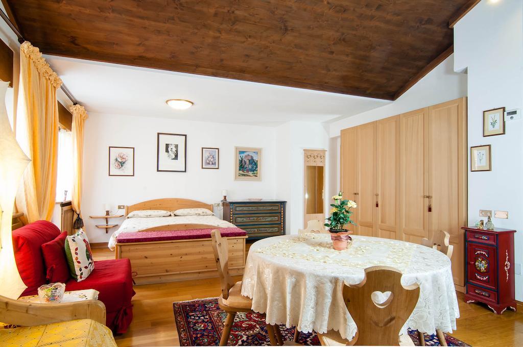 B&B Caldara Cortina d'Ampezzo Bilik gambar