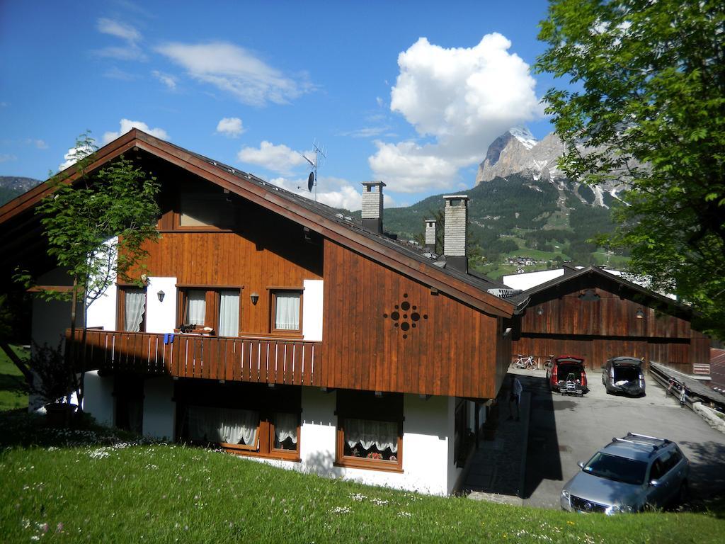 B&B Caldara Cortina d'Ampezzo Luaran gambar